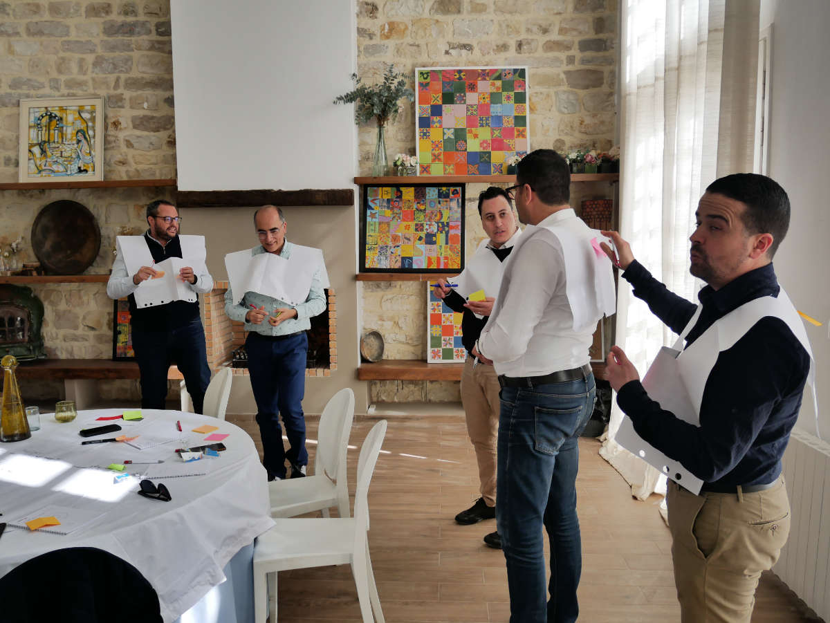 coach-sawsen-laouiti-programme-accompagnement-managerial-mobelite-groupaxion-2